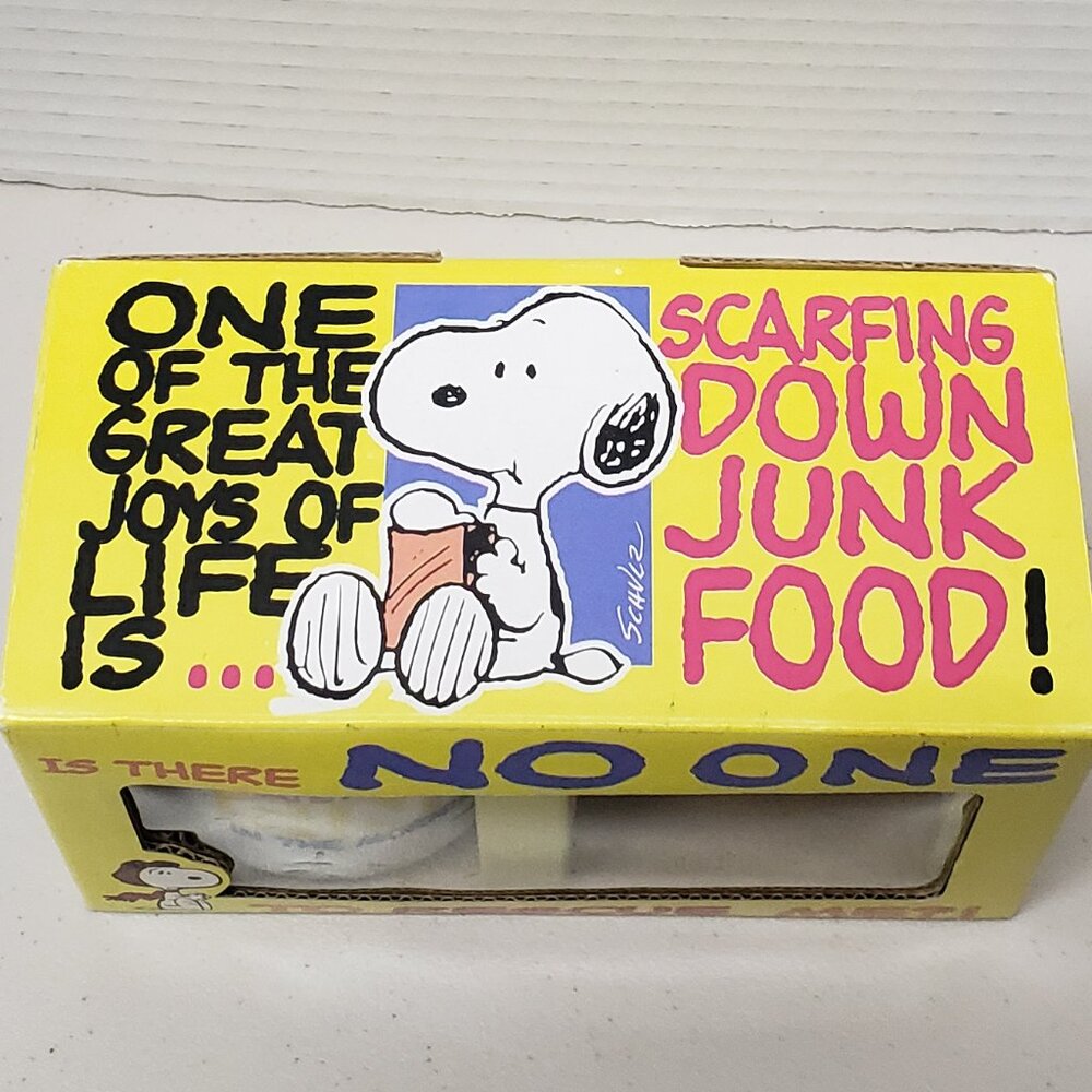 Snoopy Cup - Picture 2 of 5